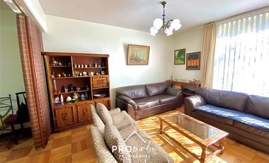 Casa en Venta en Antonia Lopez de Bello Metro Salvador