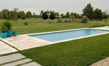 Casa En Venta La Primavera De Lujan Club De Campo
