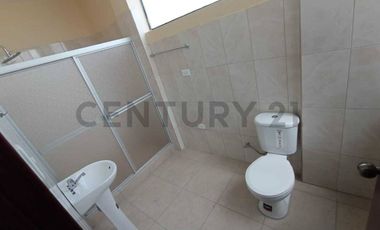 En Venta Edificio 1105m2 Tena Centro
