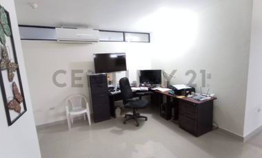 En Venta Edificio 1105m2 Tena Centro