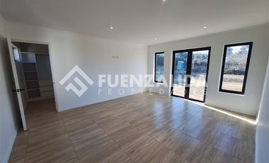 Casa en Venta en Lonquen Sur Caminio Carampangue