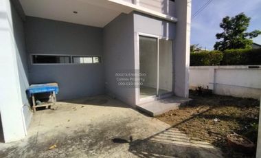 FOR SELL Townhouse/Townhome  Metrotown 3 Huai Wang Nong  CX-121926