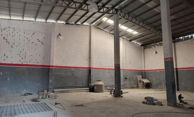BODEGA EN RENTA EFRENTE AL MANTO DE LA VIRGEN EN TORREON, COAHUILA.