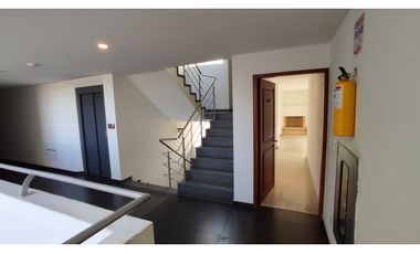 Cajicá, SAN CIPRIANO, centro, 149.5 M2, piso 3, ascensor