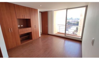 Cajicá, SAN CIPRIANO, centro, 149.5 M2, piso 3, ascensor