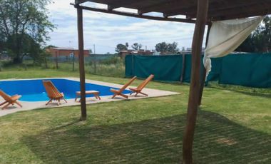 Venta Casa Lincoln – 4AMB Pileta, Galería y Parrilla
