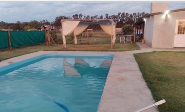 Venta Casa Lincoln – 4AMB Pileta, Galería y Parrilla