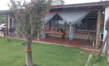 Venta Casa Lincoln – 4AMB Pileta, Galería y Parrilla