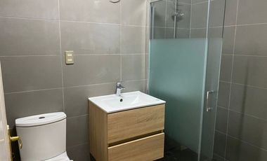 Valor Conversable! Elegante Chalet 3 Dorm, 3 Baños, Piscina. Barrio Residencial - Ñuñoa