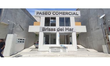 PASE COMERCIAL CON 8 LOCALES EN VENTA LA LIBERTAD SANTA ELENA
