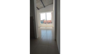 PASE COMERCIAL CON 8 LOCALES EN VENTA LA LIBERTAD SANTA ELENA