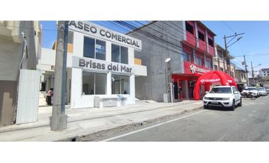 PASE COMERCIAL CON 8 LOCALES EN VENTA LA LIBERTAD SANTA ELENA