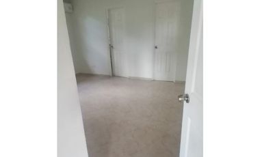 VENDO CASA EN BRISAS DE GOLF MODELO MESETA