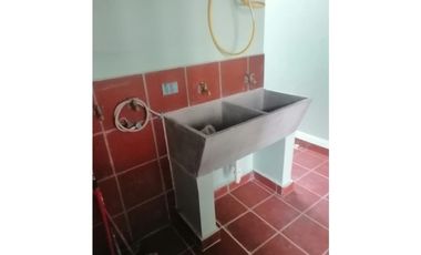 VENDO CASA EN BRISAS DE GOLF MODELO MESETA