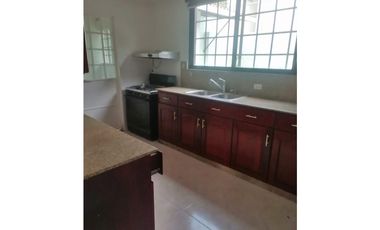 VENDO CASA EN BRISAS DE GOLF MODELO MESETA