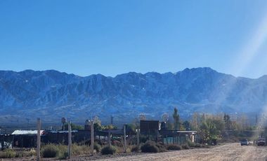 VENTA DE LOTE  QUINCHO Y PILETA EN LAS COMPUERTAS