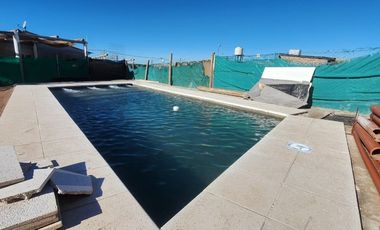 VENTA DE LOTE  QUINCHO Y PILETA EN LAS COMPUERTAS