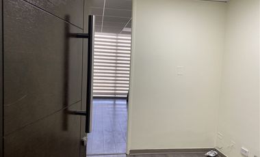 Oficina en Venta en GENERAL VELASQUEZ/METRO SAN ALBERTO HURTADO