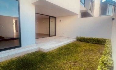 CASA VALEIRA HABITAT, SOLARES