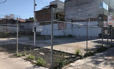 TERRENO EN RENTA EN JARDINES DEL BOSQUE