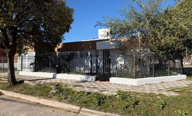 Casa en Alto Verde - Tres dormitorios
