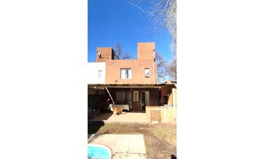 Duplex 2 dorm c/pileta - La Calera (Recibo lote en B Cerrado)