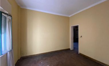 Casa en venta - Laguna al 800, Ituzaingó Sur.