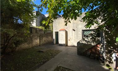 Casa en venta - Laguna al 800, Ituzaingó Sur.