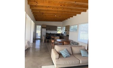 Hermosa Casa de Campo en Venta
