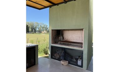 Hermosa Casa de Campo en Venta