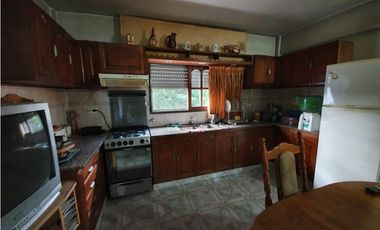 Casa en Blas Parera 1977 - Ituzaingó Sur