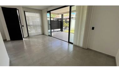 DUPLEX EN VENTA , Monteverde al 800,  Castelar