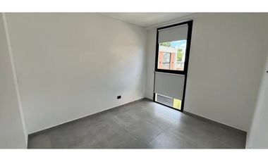 DUPLEX EN VENTA , Monteverde al 800,  Castelar