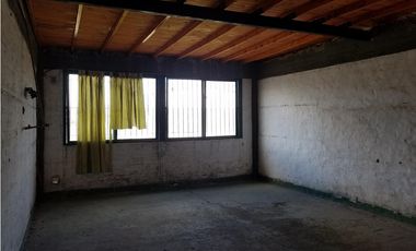 Oficina en Rondeau 789 - Ituzaingó Sur