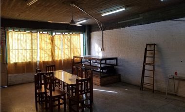 Oficina en Rondeau 789 - Ituzaingó Sur