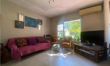 Casa en venta en Casacuberta al 1100, Castelar Sur.