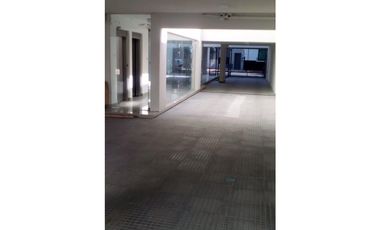 Departamento monoambiente con cochera /  J. J. Valle 282 - Morón