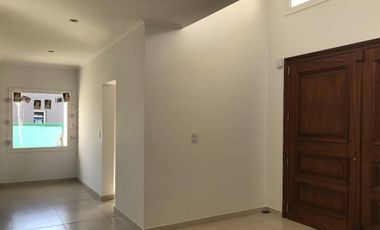 Venta Casa 7 ambientes - Country Terravista