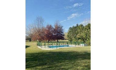 Venta Casa 5 ambientes - Barrio San Patricio