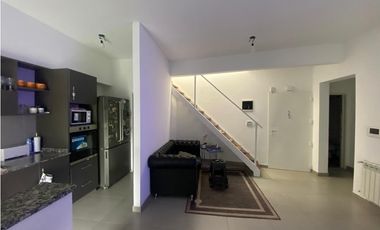 Departamento 3 Ambientes en Venta | Terraza con Parrilla – Castelar