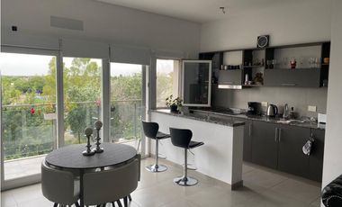 Departamento 3 Ambientes en Venta | Terraza con Parrilla – Castelar