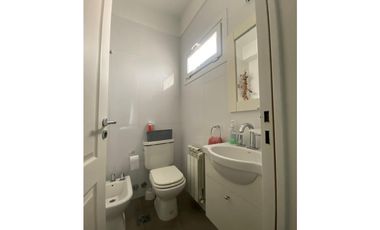 Departamento 3 Ambientes en Venta | Terraza con Parrilla – Castelar