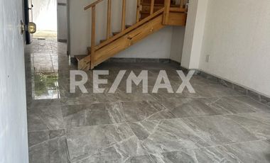 CASA EN RENTA - (3)