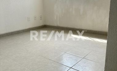 CASA EN RENTA - (3)