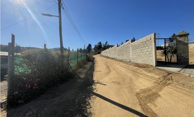 SE VENDE ACOGEDORA PARCELA EN LOS LAURELES