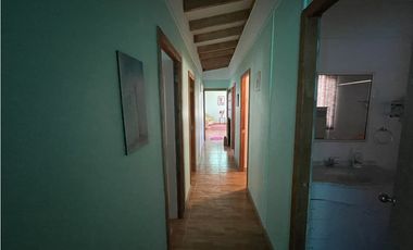 SE VENDE ACOGEDORA PARCELA EN LOS LAURELES