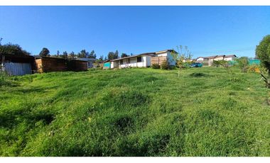 SE VENDE ACOGEDORA PARCELA EN LOS LAURELES