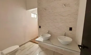 Casa en venta en Rincón de los Encinos, Saltillo, Coahuila de Zaragoza