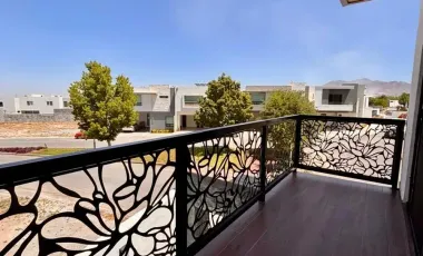 Casa en venta en Rincón de los Encinos, Saltillo, Coahuila de Zaragoza