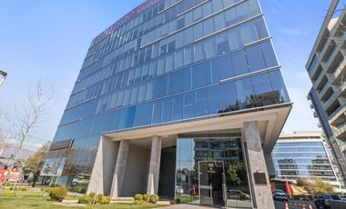 SE VENDE MODERNA OFICINA EN LAS CONDES